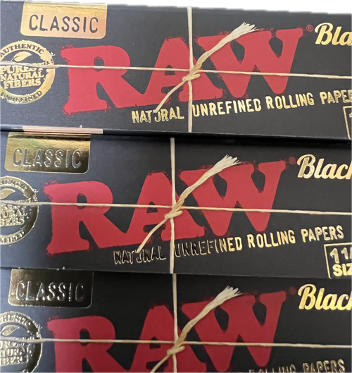 Raw Unrefined Classic Black 1.25 (1 1/4) Size Cigarette Rolling Papers (3 Count)